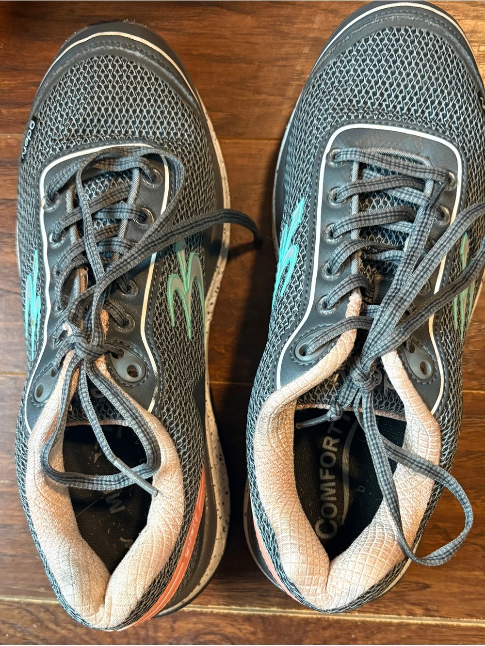 Gravity Defyer Comfort Fit Women's Gray Mesh Walking Shoes S- 8.5